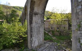 Maison Sous Le Pont